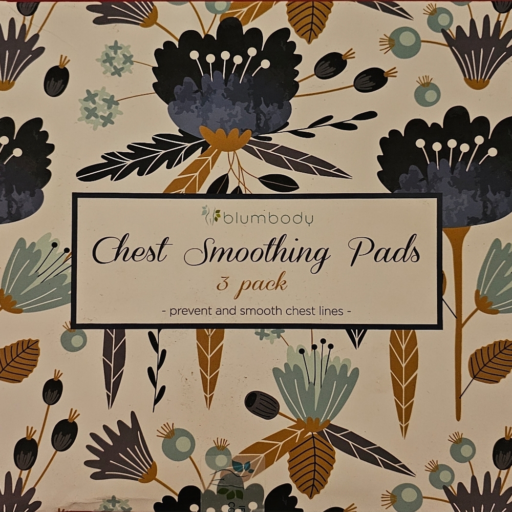 Chest wrinkle pads